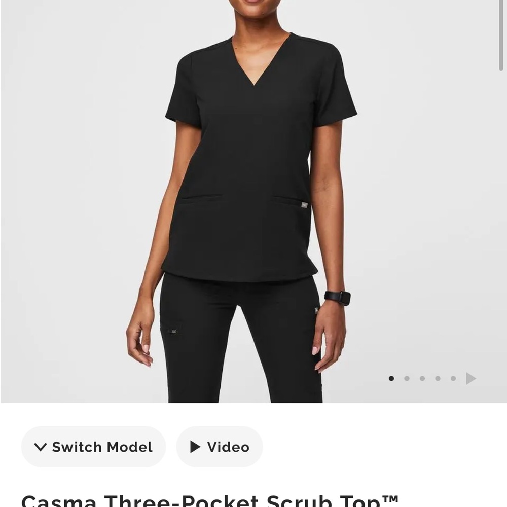 FIGS Women's Casma Three-Pocket Black Scrub Top